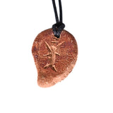 なな窯土裕陶房 フゴッペ洞窟 刻画デザイン【ペンダント】A-3