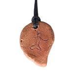 なな窯土裕陶房 フゴッペ洞窟 刻画デザイン【ペンダント】A-3