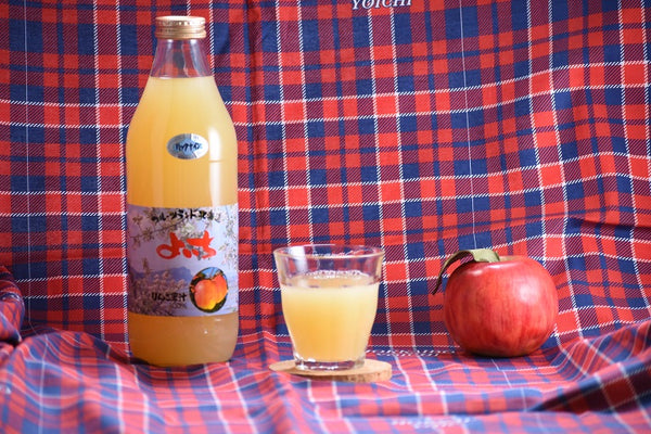 北王よいち　北海道余市産果汁100％  りんごジュース  ハックナイン  1,000ml　ジュースの写真
