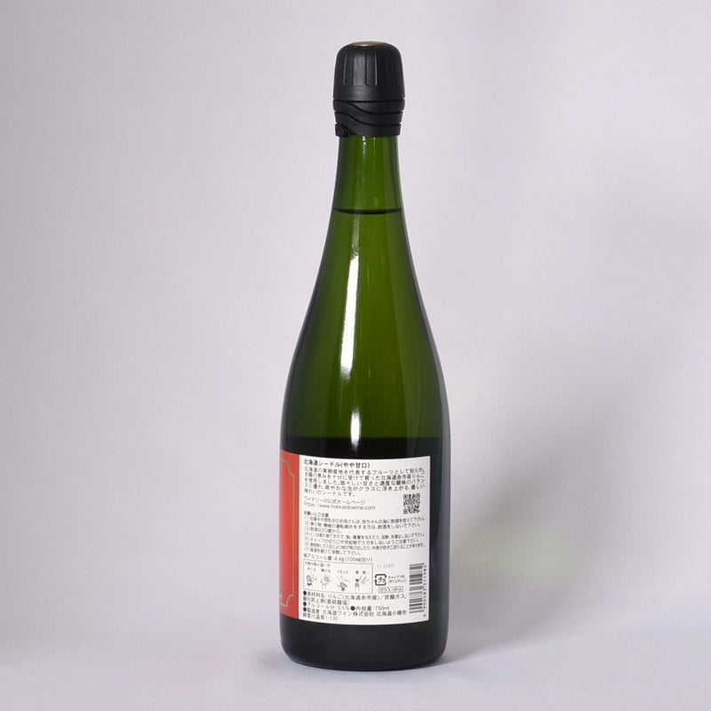北海道ワイン　北海道シードル　余市産りんご100％使用 750ml ボトルの背面写真