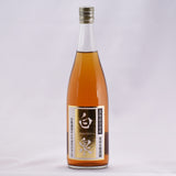 安田自然農園　ぶどうジュース  白泉  710ml　ボトル正面の写真。北海道余市産、自然栽培ナイアガラジュースと描かれています。